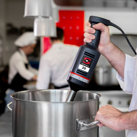 SAMMIC XM-22 Portable immersion blender with speed regulator