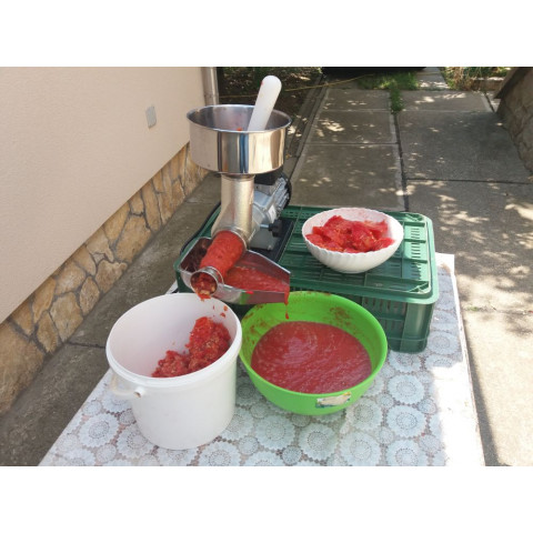 TRE SPADE SpremiTo tomato squeezer INOX