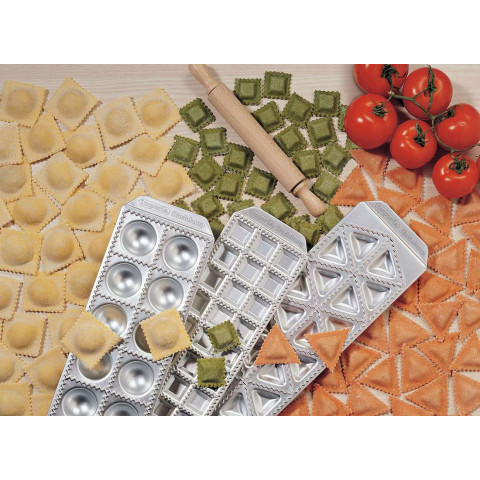 IMPERIA Tris Classici ravioli mould set with rolling pin