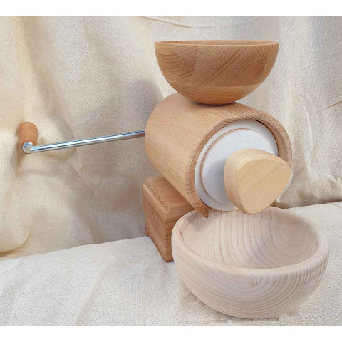 GAMMO Organic manual grain mill