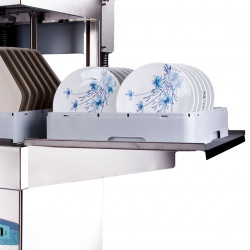 Loading/unloading shelf for GAMMO hood-type dishwashers