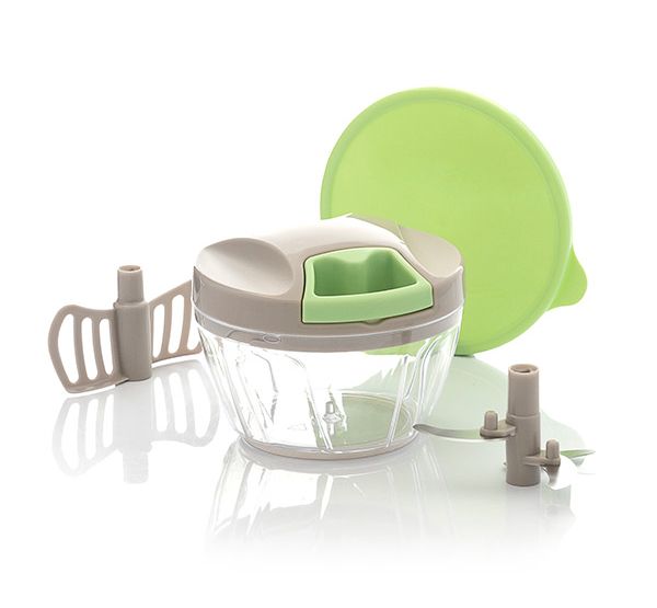 Salad Spinner with QuickChop Pull Chopper 